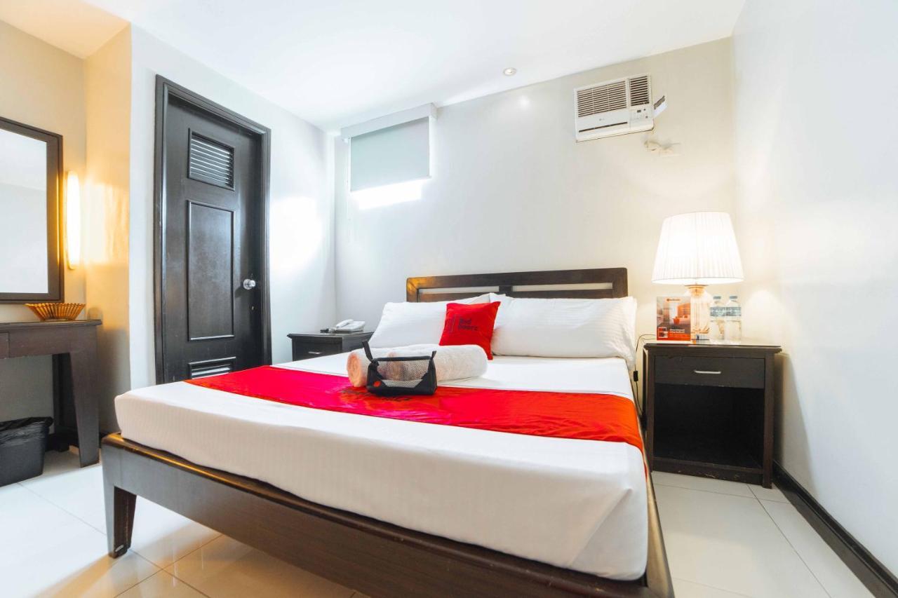 Reddoorz Plus Near Naia Expressway Pasay Exteriör bild